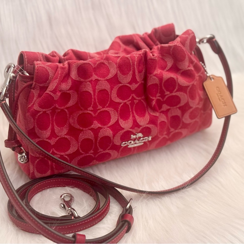 NWT Coach Faye Shoulder Bag In Signature Denim CDB93 denim in Silver/True Red - Picture 3 of 16